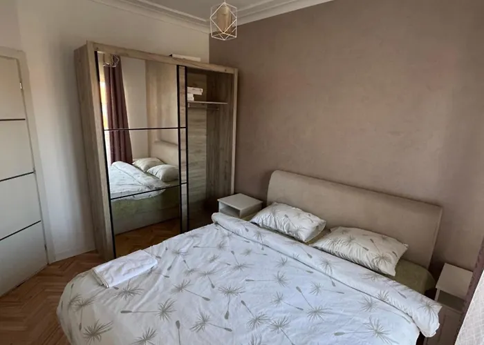 Long Royal Apartment